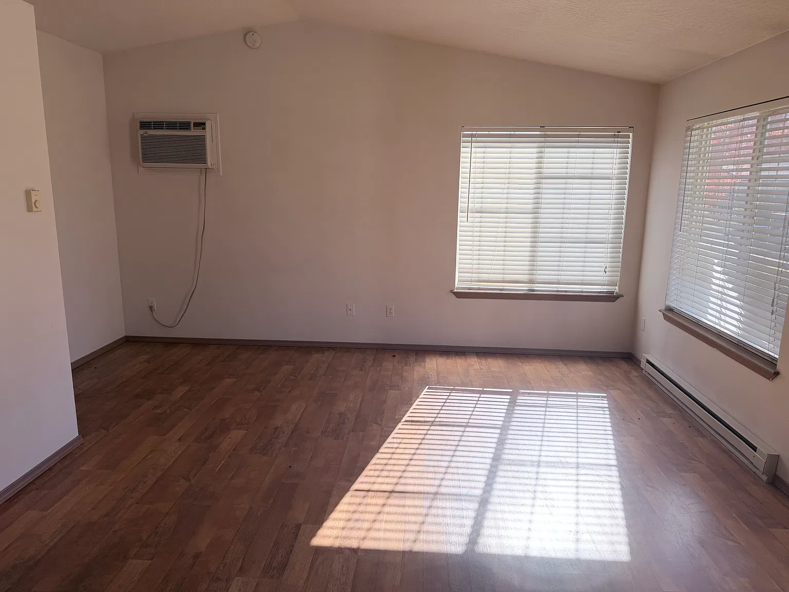 2 bed, 1.5 bath, $1,495 — Photo 2