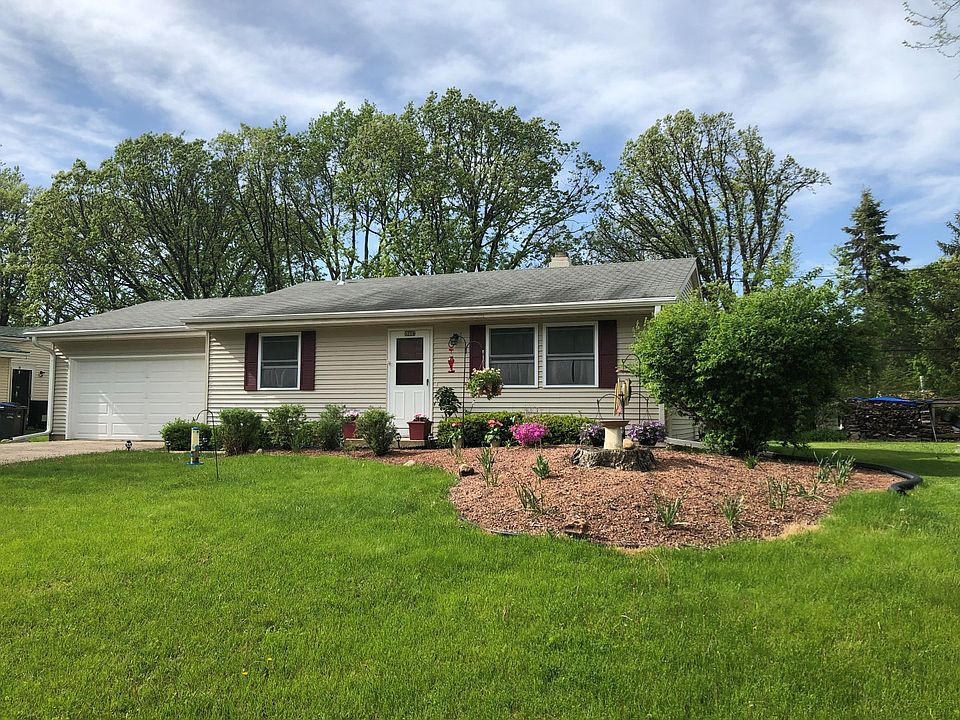 1st image of 5214 Meadowood Dr
