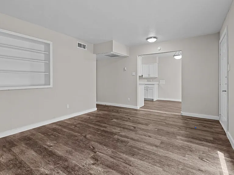Versatile space for living and sleeping