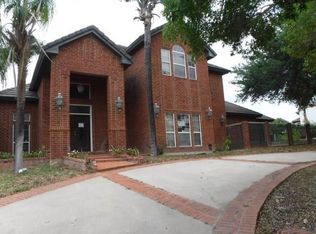 214 Jordan Dr, Laredo, TX 78041