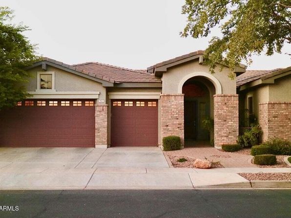 962 W Bluebird Dr