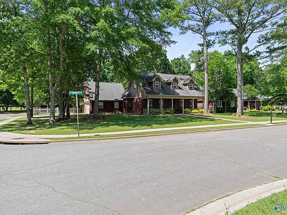 3rd image of 101 Ridgewood Dr