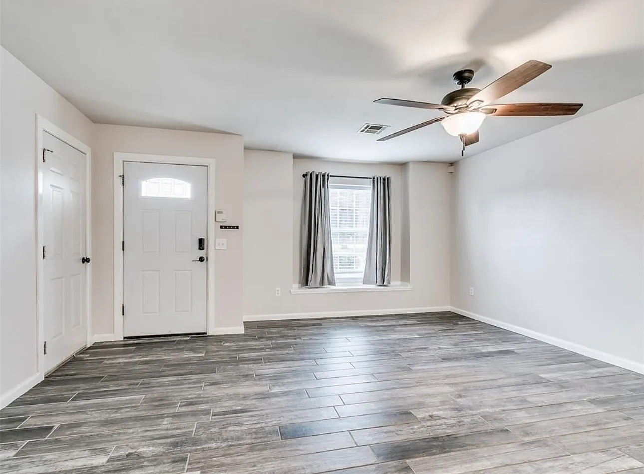 905 Boot Hill Ln — Photo 4