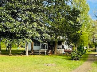 6219 Dess Rd, Florien, LA 71429