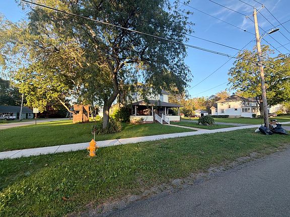 3rd image of 37 Central Ave