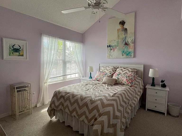 1924 Westminster Cir #6 — Photo 17