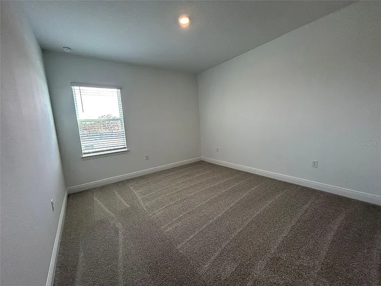 16902 Hamlin Oasis Loop — Photo 15