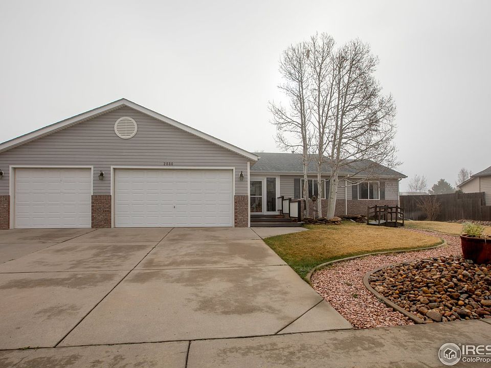 1st image of 2880 41st Ave
