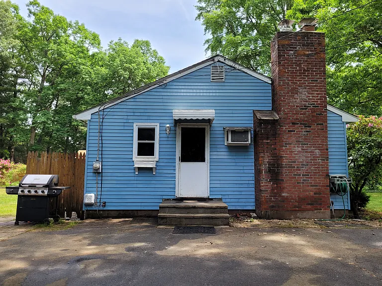 Jackson Dr — Photo 13