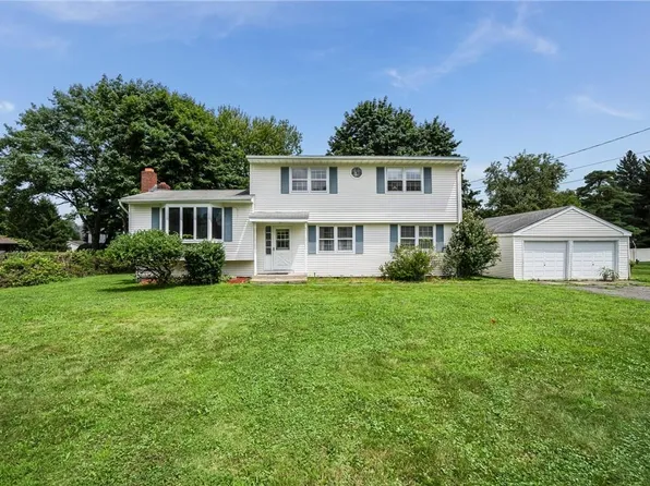 17 Lindy Drive, Carmel, NY 10512
