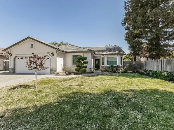 3704 Bryan St, Selma, CA 93662