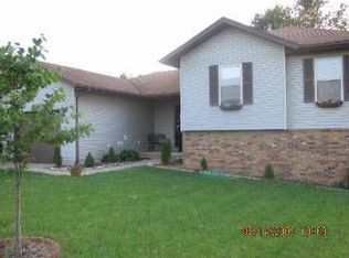 2301 S 16th St, Ozark, MO 65721