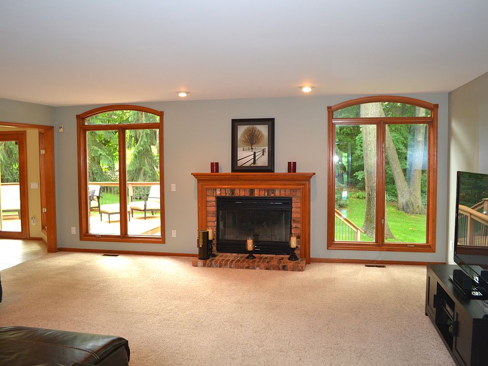 1st image of 547 Heritage Dr