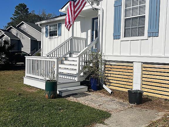 2nd image of 2924 Waters Edge Ct W