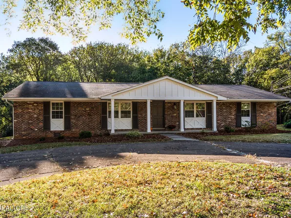 1230 April Dr, Knoxville, TN 37919