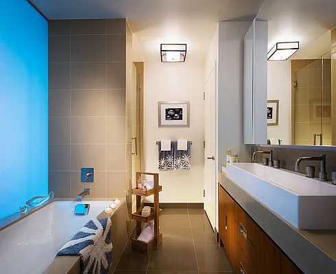 Sold by Related Sales | media 18