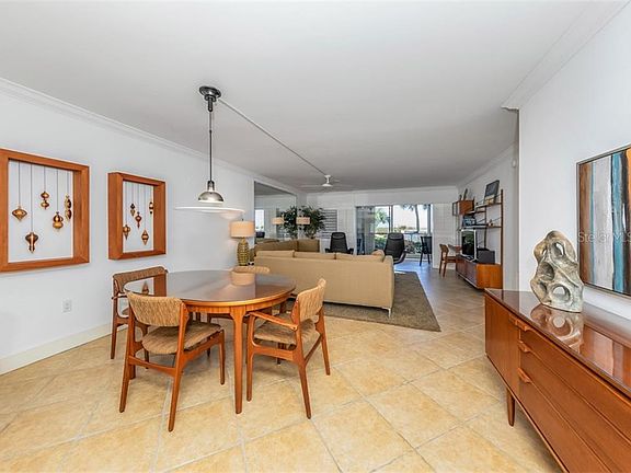 5th image of 1150 Tarpon Center Dr APT 107