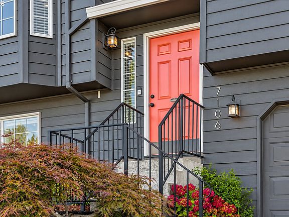 3rd image of 7106 SE 117th Pl