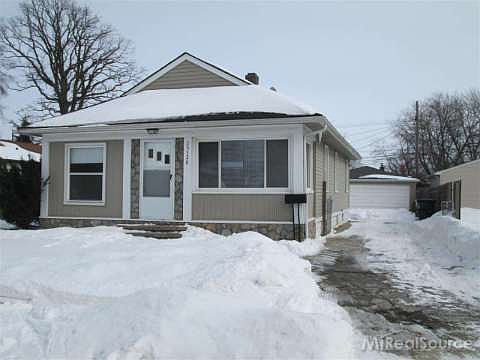 1st image of 25520 Hoffmeyer St