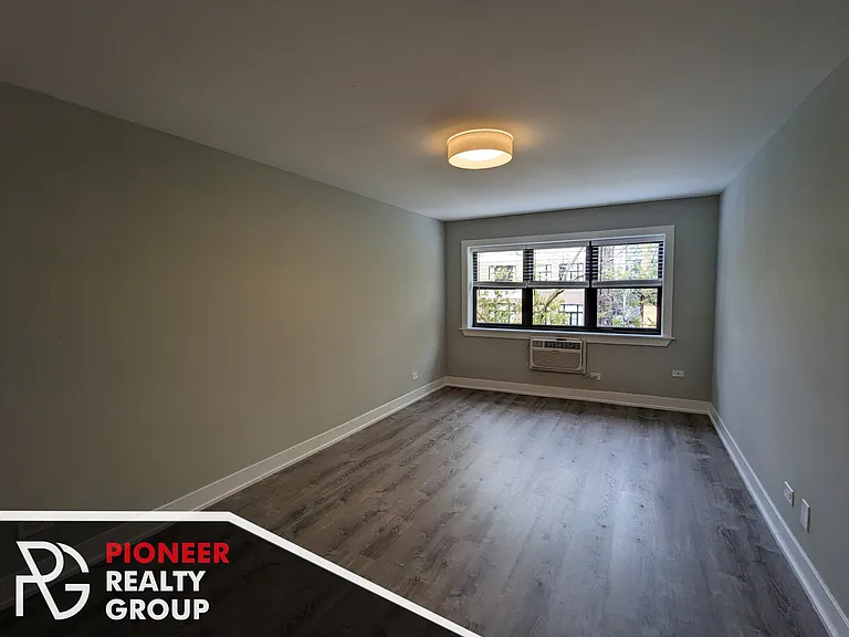 455 W Barry Ave #445-514 — Photo 2