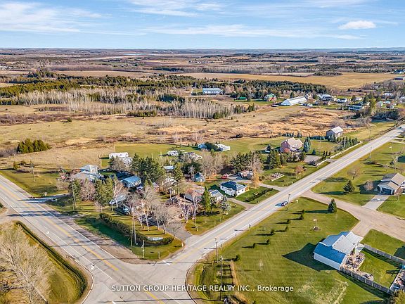 4th image of 2020 Sturgeon Rd