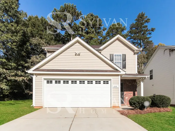 644 Stillgreen Ln, Charlotte, NC 28214
