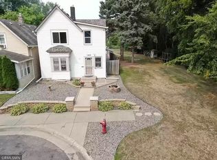 1069 Argyle St, Saint Paul, MN 55103