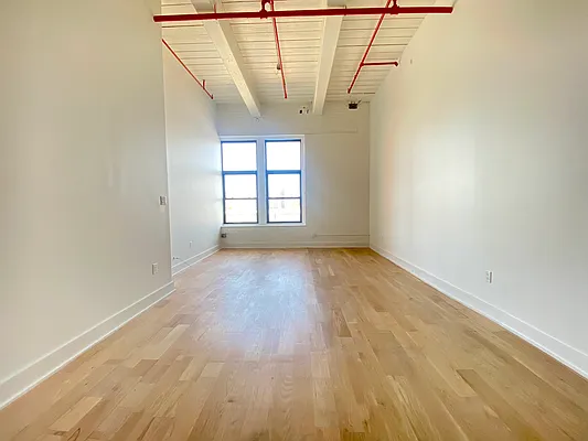 Rented by Dream Space Realty | media 11