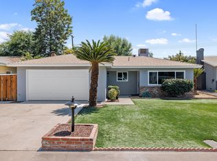 304 Sequoia Dr, Exeter, CA 93221