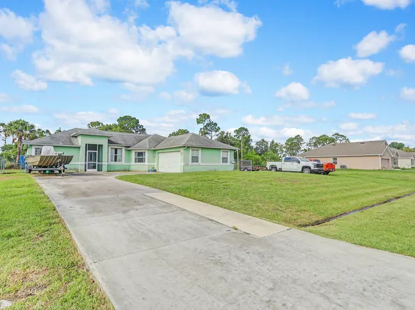 1066 SW Calmar Avenue, Port St Lucie, FL 34953