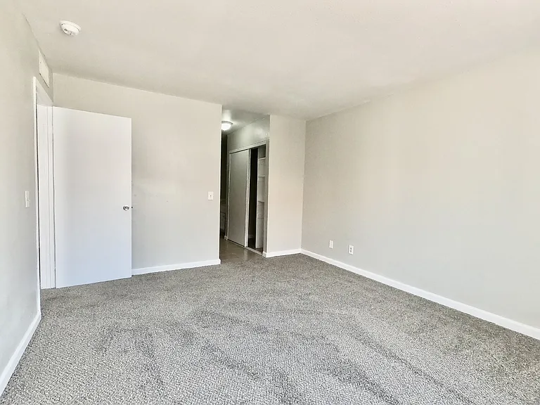 1405 Vegas Valley Dr #298 — Photo 20