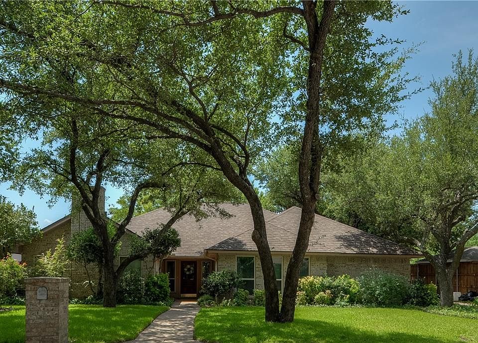 1st image of 2112 Brentgate Dr