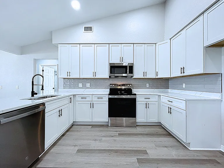 2881 Hammock Dr — Photo 51