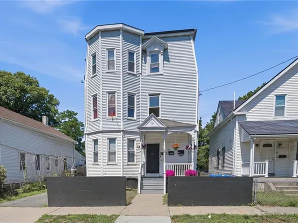 53 Alger Ave, Providence, RI 02907