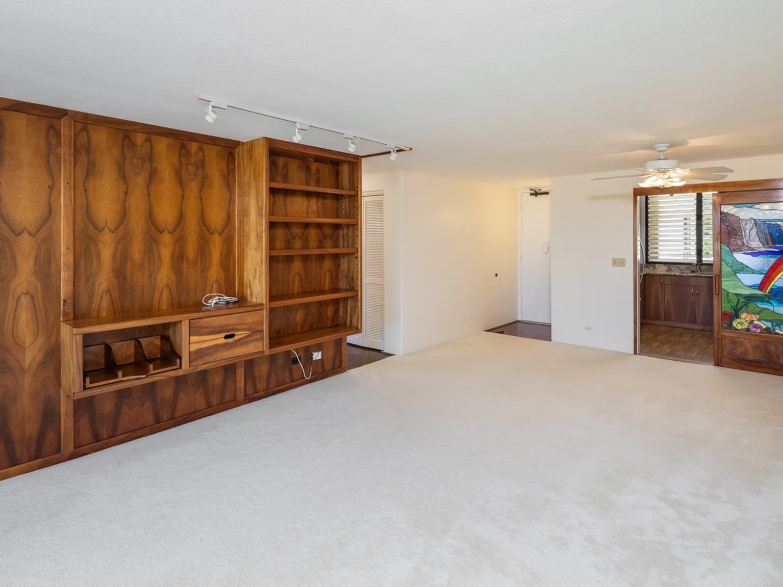 6770 Hawaii Kai Dr. #203 - 1 — Photo 4
