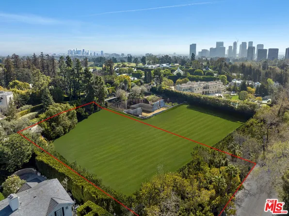 333 S Mapleton Dr, Los Angeles, CA 90024