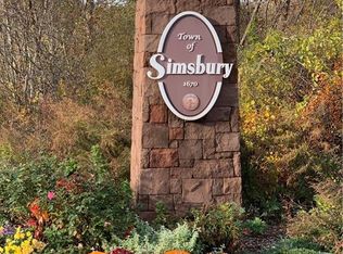 29 Hunting Ridge Dr, Simsbury, CT 06070