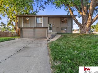 5204 Galloway St, Omaha, NE 68157