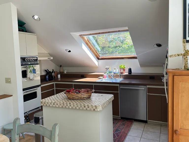 69 Cleveland Dr — Photo 15