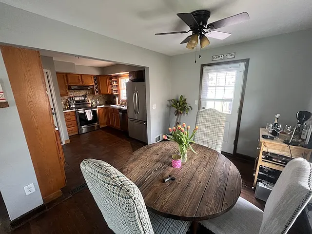 7020 Barkley Street - 1 — Photo 4