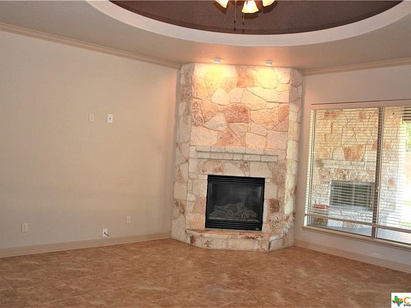 5th image of 4012 Lazy Brook Dr