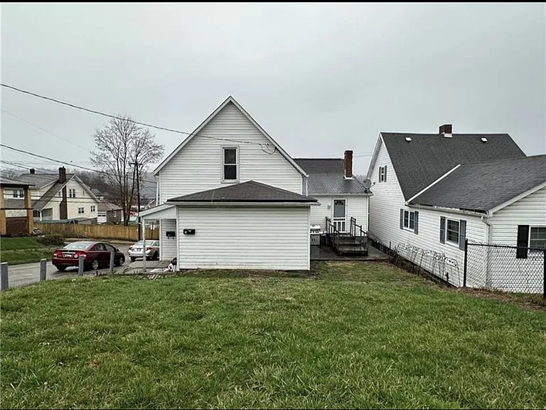 219 Meadow Ave #3 — Photo 6
