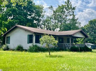 712 W Division St, Cadillac, MI 49601
