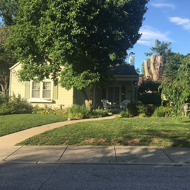 1st image of 1518 Burnett Ln