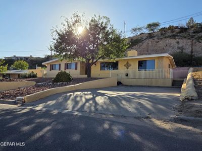4249 Canterbury Dr, El Paso, TX, 79902