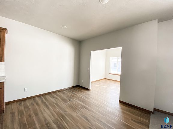 5th image of 5413 S Mumford Ave