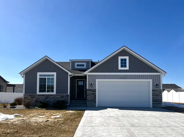 3987 N Livingston Ave, Idaho Falls, ID 83401