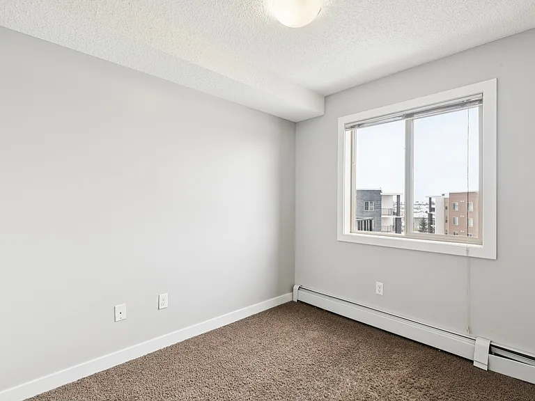11804 22nd Ave SW — Photo 37