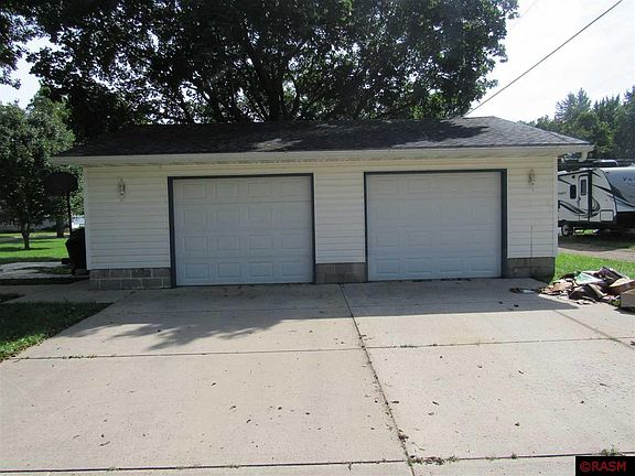 2nd image of 601 S Anna Ave