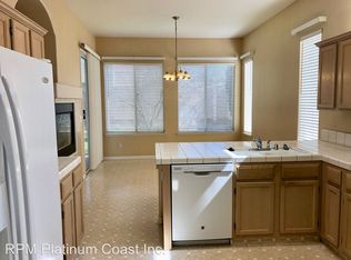 7654 N Ellendale Ave, Fresno, CA 93722